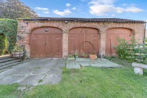 Photo 37- click for photo gallery